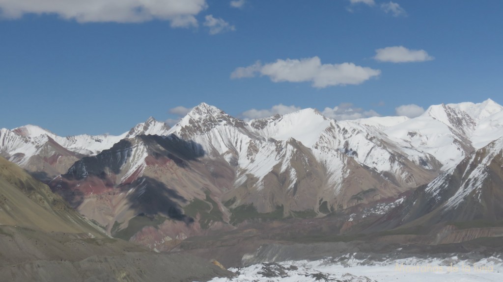 Vistas de las montañas del Pamir